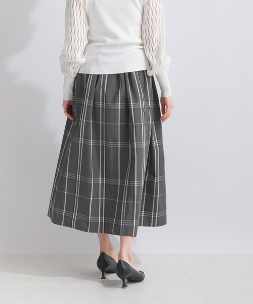 PICCIN（ピッチン）の「【WEB限定】リバーシブルチェック柄スカート（スカート・レディース・オフホワイト/ブラック・S/M/L）」の4枚目の写真