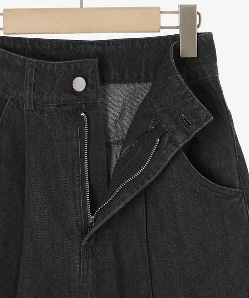 MAJESTIC LEGON（マジェスティックレゴン）の「タックワイドデニム（デニムパンツ・レディース・ピンク/ブラック/ブルー・MEDIUM/SMALL）」の7枚目の写真