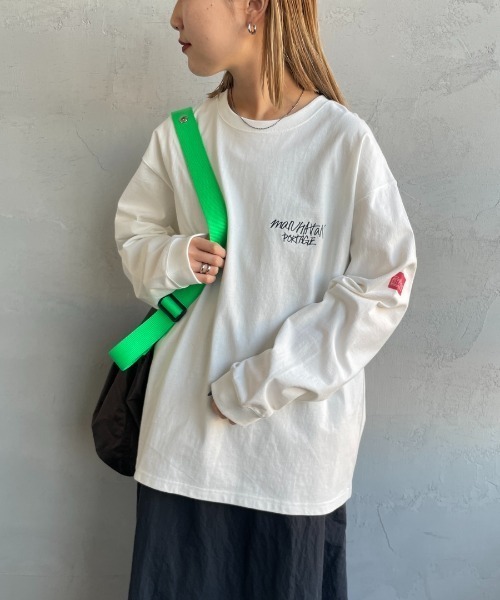 Manhattan Portage（マンハッタンポーテージ）の「[MANHATTAN PORTAGE/マンハッタンポーテージ] 別注 手描き風バックプリントロンT（Tシャツ/カットソー・レディース・ブラック/ブルー/ホワイト・S/M/L/XL）」の9枚目の写真