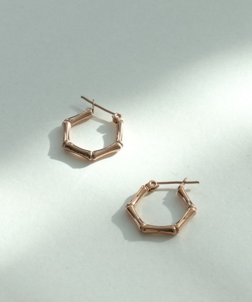 Three Four Time(スリーフォータイム)の「バンブーフープステンレスピアス(ピアス(両耳用)・レディース・ゴールド/ピンクゴールド/シルバー・FREE)」の5枚目の写真