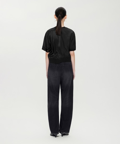 JNBY（ジェーエヌビーワイ）の「V-neck Splice Re-work Cardigan（シャツ/ブラウス・レディース・ブラック/ベージュ・36/38/40）」の7枚目の写真