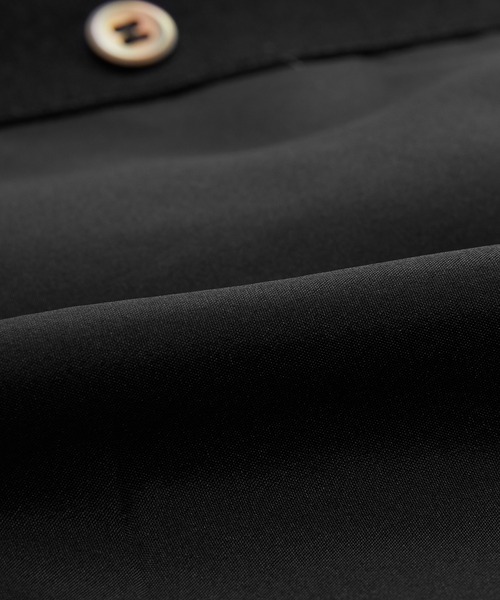 JNBY（ジェーエヌビーワイ）の「V-neck Splice Re-work Cardigan（シャツ/ブラウス・レディース・ブラック/ベージュ・36/38/40）」の10枚目の写真