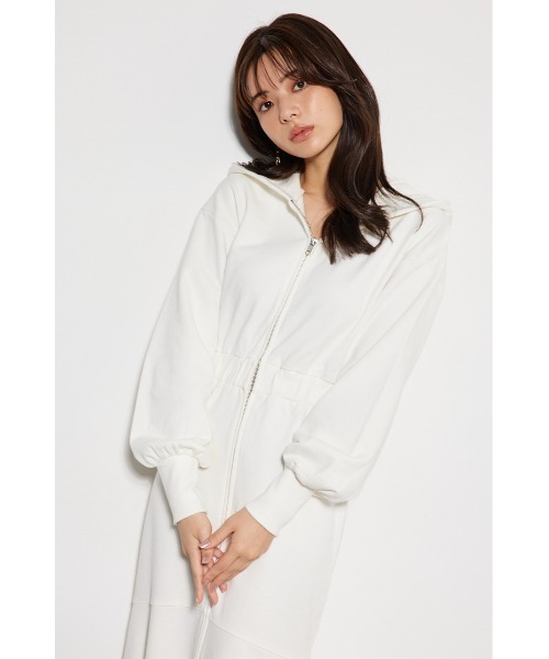 【フロントジップスウェットワンピース】 rienda（リエンダ）の「フロントジップスウェットワンピース 春