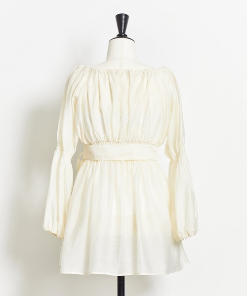 NOELA（ノエラ）の「ボリュームブラウス（シャツ/ブラウス・レディース・ブラック/ブラウン/オフホワイト・フリー）」の11枚目の写真