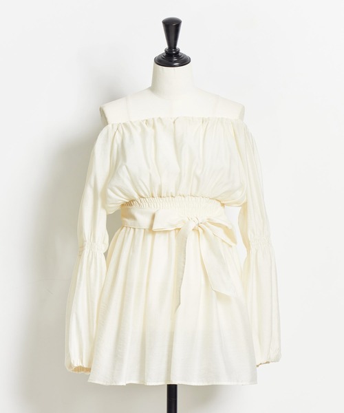 NOELA（ノエラ）の「ボリュームブラウス（シャツ/ブラウス・レディース・ブラック/ブラウン/オフホワイト・フリー）」の14枚目の写真