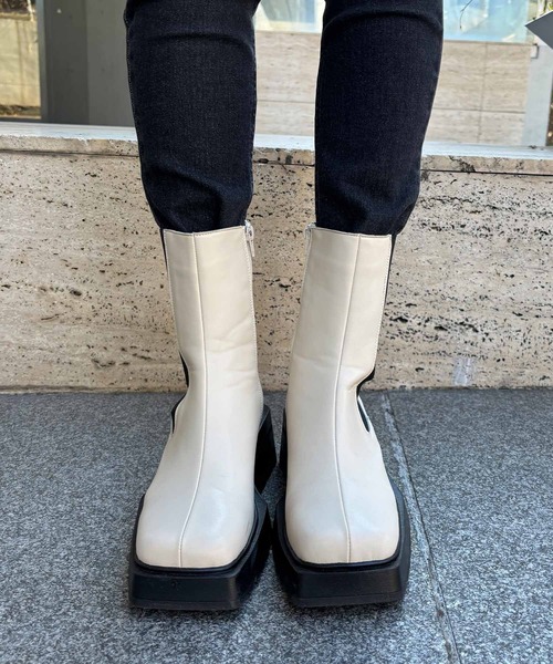 ENVYM（アンビー）の「サイドゴアブーツ（ブーツ・レディース・ブラック/アイボリー・23.0cm/24.0cm/25.0cm）」の4枚目の写真