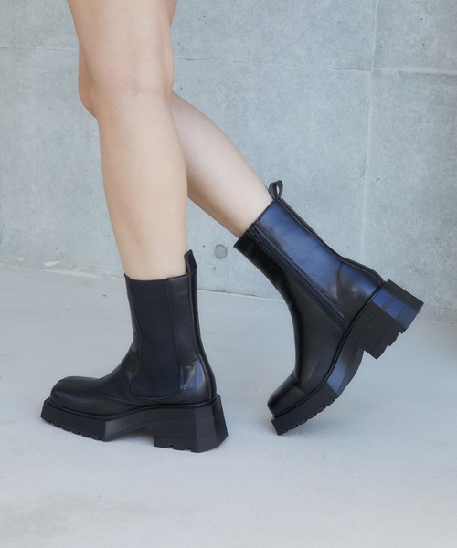 ENVYM（アンビー）の「サイドゴアブーツ（ブーツ・レディース・ブラック/アイボリー・23.0cm/24.0cm/25.0cm）」の6枚目の写真