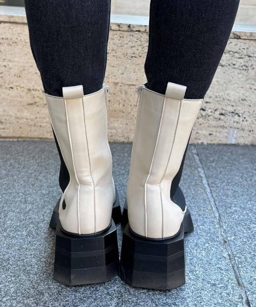 ENVYM（アンビー）の「サイドゴアブーツ（ブーツ・レディース・ブラック/アイボリー・23.0cm/24.0cm/25.0cm）」の14枚目の写真