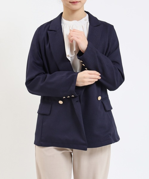 TRUDEA(トルディア)の「ゴールド釦ダブルジャケット(テーラードジャケット・レディース・ベージュ/ネイビー・SMALL/MEDIUM)」の4枚目の写真