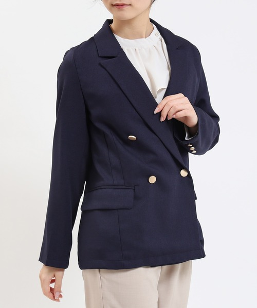 TRUDEA(トルディア)の「ゴールド釦ダブルジャケット(テーラードジャケット・レディース・ベージュ/ネイビー・SMALL/MEDIUM)」の5枚目の写真