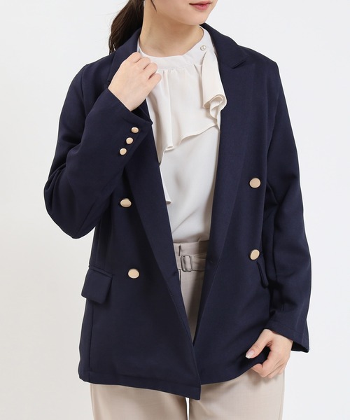 TRUDEA(トルディア)の「ゴールド釦ダブルジャケット(テーラードジャケット・レディース・ベージュ/ネイビー・SMALL/MEDIUM)」の3枚目の写真