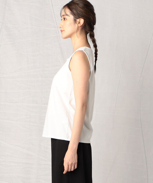 Comme　Ca　Mature（コムサマチュア）の「スパンコール刺繍付き スクウェアタンクトップ（タンクトップ・レディース・ブラック/オフホワイト・MEDIUM/LARGE）」の8枚目の写真