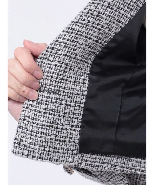 RESEXXY(リゼクシー)の「ツイードクロップドジャケット【セットアップ着用可能】(テーラードジャケット・レディース・ブルー/ブラック/アイボリー・FREE)」の4枚目の写真