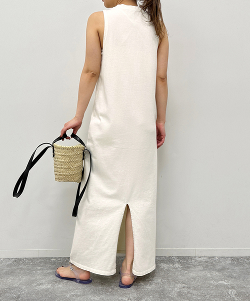U by SPICK&SPAN(ユーバイスピックアンドスパン)の「【RUSSELL ATHLETIC】別注アメスリロゴマキシワンピース(ワンピース・レディース・ネイビー/ブラック系その他/アイボリー・FREE)」の16枚目の写真