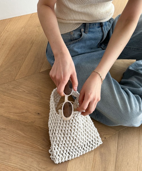 CANAL JEAN(キャナルジーン)の「El mar メッシュミニバッグ(ハンドバッグ・レディース・ブラック/オフホワイト/ブルー/イエロー・ONE SIZE)」の1枚目の写真