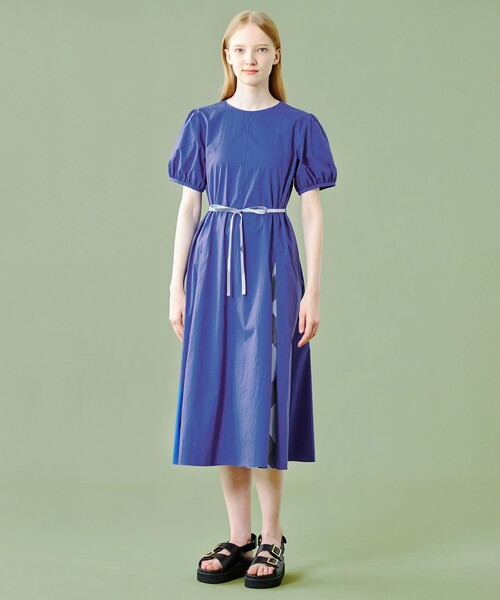 BLUE LABEL CRESTBRIDGE（ブルーレーベルクレストブリッジ）の