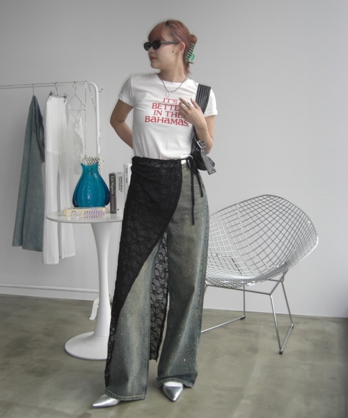 SHAGGIE（シャギー）の「【ペットボトルが入る】ワンハンドルエナメルスクエアバッグ（ハンドバッグ・レディース・ブラック/レッド・FREE）」の6枚目の写真