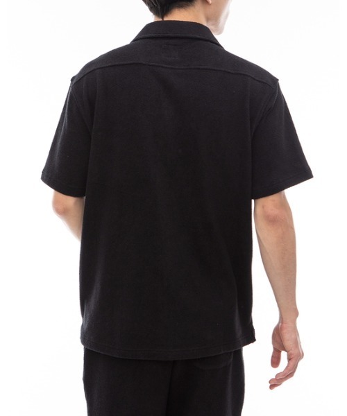 RVCA(ルーカ)の「RVCA メンズ 【ALL TIME COLLECTION】 ALLTIME TERRY HS SHIRT ショートスリーブシャツ 【2024年夏モデル】/ルーカテリークロスオープンカラーシャツ(シャツ/ブラウス・メンズ・オフホワイト/ブラック/ネイビー・SMALL/MEDIUM/LARGE)」の4枚目の写真