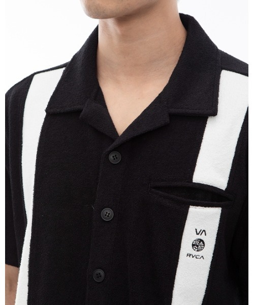 RVCA(ルーカ)の「RVCA メンズ 【ALL TIME COLLECTION】 ALLTIME TERRY HS SHIRT ショートスリーブシャツ 【2024年夏モデル】/ルーカテリークロスオープンカラーシャツ(シャツ/ブラウス・メンズ・オフホワイト/ブラック/ネイビー・SMALL/MEDIUM/LARGE)」の16枚目の写真