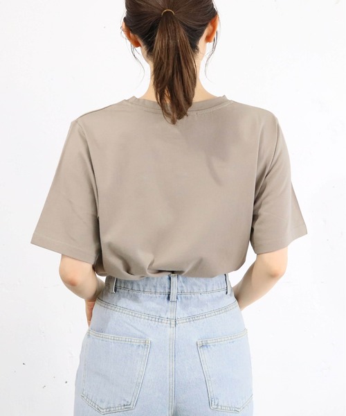 tiptop(ティップトップ)の「リボンモチーフロゴTシャツ(Tシャツ/カットソー・レディース・ベージュ/ブラック/オフホワイト・FREE)」の10枚目の写真