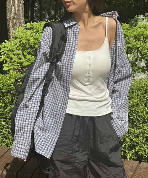 3.3 Field Trip （3.3フィールドトリップ）の「3.3 Field Trip／ボタンTOP（カップ付）（キャミソール・レディース・アイボリー/グレー/ブラック・FREE）」の4枚目の写真