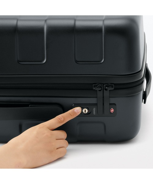 無印良品(ムジルシリョウヒン)の「バーを自由に調節できる ハードキャリーケース(36L)(スーツケース/キャリーバッグ・レディース・ブラック/グレー・FREE)」の11枚目の写真