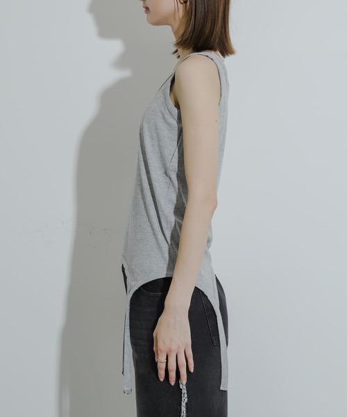 SENSE OF PLACE by URBAN RESEARCH(センスオブプレイスバイアーバンリサーチ)の「マルチウェイガータータンクトップ(タンクトップ・レディース・ライトグレー/チャコールグレー/オフホワイト・ONE)」の21枚目の写真