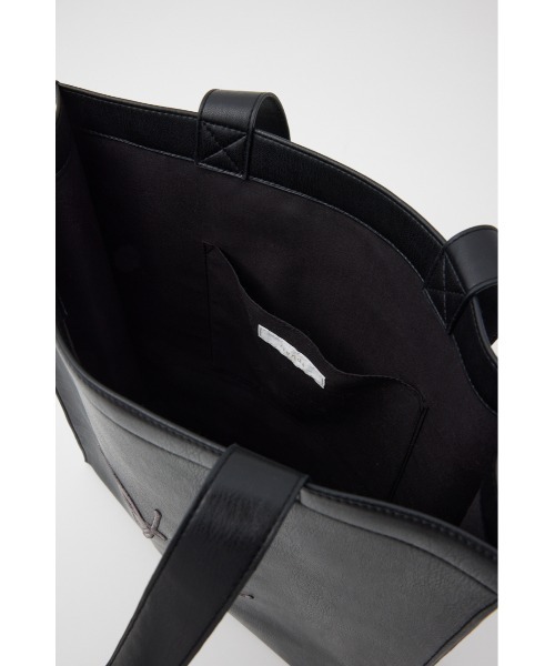 rienda（リエンダ）の「【WEB限定】Rロゴキャンバスレザートートバッグ（トートバッグ・レディース・ブラック/ブラウン/アイボリー・FREE）」の6枚目の写真