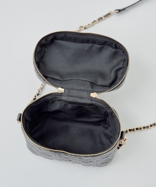 one after another NICE CLAUP（ワンアフターアナザーナイスクラップ）の「ハートキルティングバニティーバッグ（ショルダーバッグ・レディース・ブラック/ベージュ/ホワイト系その他/アイボリー/レッド系・FREE）」の7枚目の写真