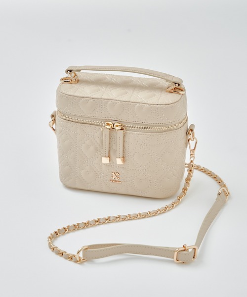 one after another NICE CLAUP（ワンアフターアナザーナイスクラップ）の「ハートキルティングバニティーバッグ（ショルダーバッグ・レディース・ブラック/ベージュ/ホワイト系その他/アイボリー/レッド系・FREE）」の22枚目の写真