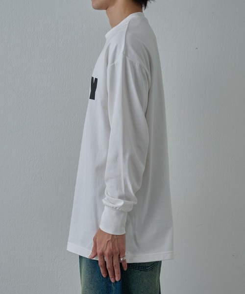COLONY 2139（コロニートゥーワンスリーナイン）の「フロントロゴプリント長袖Tシャツ（Tシャツ/カットソー・メンズ・ブラック/ホワイト・MEDIUM/LARGE）」の17枚目の写真