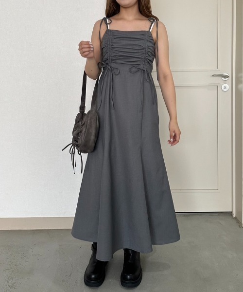 OLIVE des OLIVE(オリーブデオリーブ)の「ドロストマーメイドキャミワンピース(ワンピース・レディース・ブラウン/ブラック/ブルー/ベージュ/グレー/ブラック系その他・FREE)」の20枚目の写真