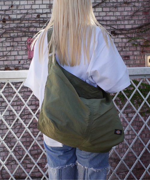 Dickies（ディッキーズ）の「Dickies  / DK WORKERS NYLON SHOULDER BAG / 80677000（ショルダーバッグ・レディース・カーキ/ライトホワイト/ブラック・ONESIZE）」の13枚目の写真