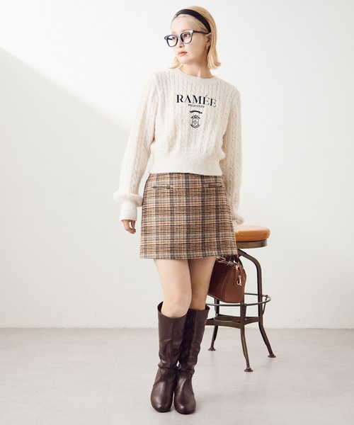 one after another NICE CLAUP(ワンアフターアナザーナイスクラップ)の「刺繍ケーブルニット【ZOZOTOWN限定商品】(ニット/セーター・レディース・ピンク/アイボリー/ブラック/ブルーグレー・FREE)」の18枚目の写真