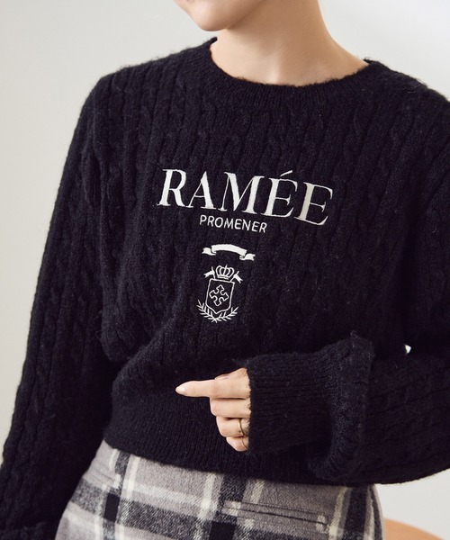 one after another NICE CLAUP(ワンアフターアナザーナイスクラップ)の「刺繍ケーブルニット【ZOZOTOWN限定商品】(ニット/セーター・レディース・ピンク/アイボリー/ブラック/ブルーグレー・FREE)」の10枚目の写真