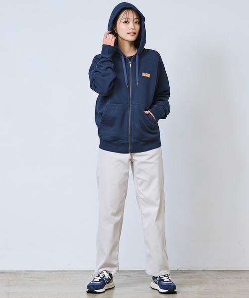 L.L.Bean(エルエルビーン)の「カタディン・アイアン・ワークス・フルジップ・スウェットシャツ、フーディ 米国フィット・レギュラー(パーカー・メンズ・ブラウン/ヘザーチャコール/ネイビー/タン・LARGE/MEDIUM/SMALL)」の19枚目の写真