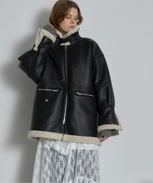 THE YOn（ザヨン）の「フェイクムートンオーバーサイズドジャケット 