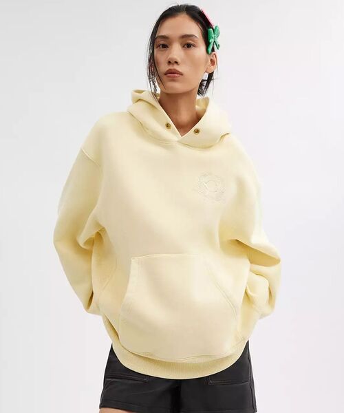 COACH（コーチ）の「オーバーサイズド シグネチャー クレスト フーディー・オーガニック コットン（スウェット・メンズ・イエロー系その他・X-SMALL/MEDIUM/SMALL）」の3枚目の写真