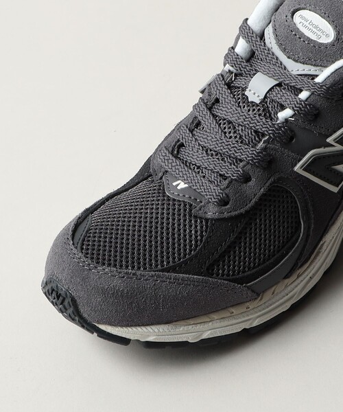 NEW BALANCE（ニューバランス）の「＜New Balance＞M2002R（スニーカー・レディース・ナチュラル/ダークグレー/モカ・22.5cm/23cm/23.5cm/24cm/24.5cm）」の10枚目の写真