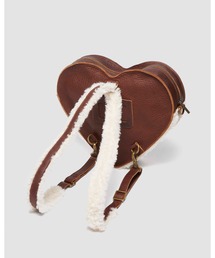ドクターマーチン　ハートバックパック Dr.Martens (ドクターマーチン) AC807033 HEART BACKPACK ハート