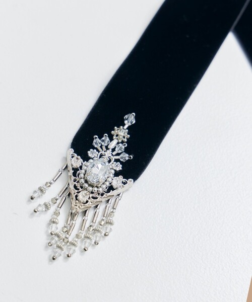 tanakadaisuke（タナカダイスケ）の「【tanakadaisuke/タナカダイスケ】crystal silver tip velvet long ribbon/ベルベットリボン（その他ヘアアクセサリー・レディース・ブラック・FREE）」の6枚目の写真