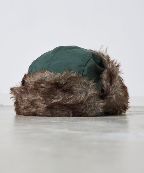 Revo.（レボ）の「フェイクファー ミリタリー フライトキャップ 耳当て付き 2way（キャップ・メンズ・ブラック/カーキ/ネイビー・FREE）」の5枚目の写真