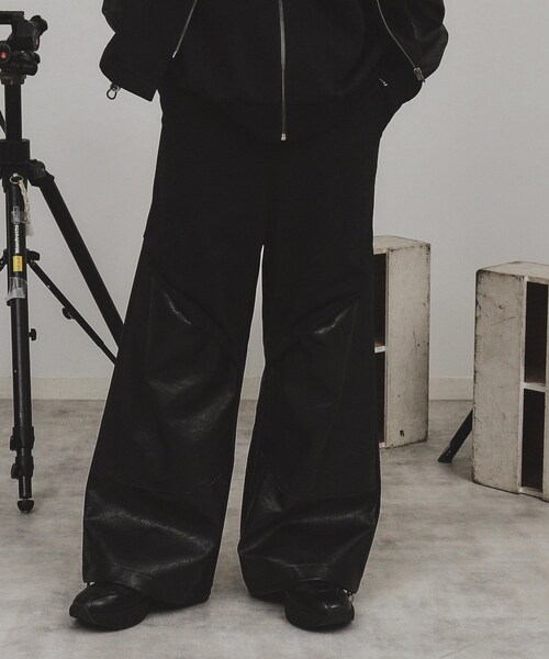 tk.TAKEO KIKUCHI（ティーケータケオキクチ）の「◆K’PJT by Aoi FANCY LAYERED PANTS（その他パンツ・レディース・ブラック/ブラック系・66）」の2枚目の写真