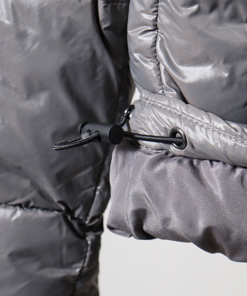 SUGGESTION(サジェッション)の「Silent-processed padded hood jacket / シレー加工 中綿フードジャケット unisex(ダウンジャケット/コート・メンズ・ダークブルー/ブラック/ガンメタ・M/L/LL)」の8枚目の写真