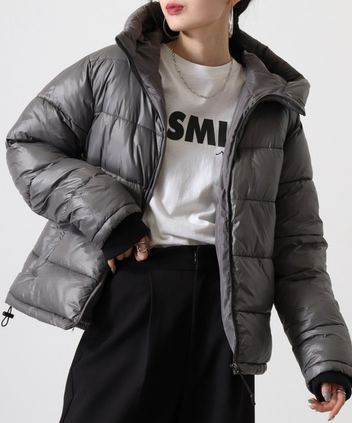 SUGGESTION(サジェッション)の「Silent-processed padded hood jacket / シレー加工 中綿フードジャケット unisex(ダウンジャケット/コート・メンズ・ダークブルー/ブラック/ガンメタ・M/L/LL)」の16枚目の写真