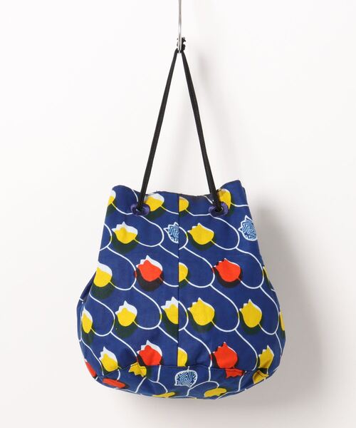 UNBILLION（アンビリオン）の「アフリカンスクエアー AFRICANSQUARE / パーニュ巾着（ショルダーバッグ・レディース・ブルー/レッド/ホワイト・FREE）」の8枚目の写真