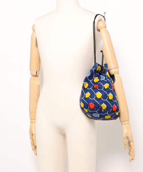 UNBILLION（アンビリオン）の「アフリカンスクエアー AFRICANSQUARE / パーニュ巾着（ショルダーバッグ・レディース・ブルー/レッド/ホワイト・FREE）」の13枚目の写真