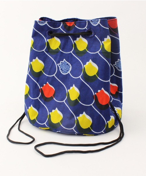 UNBILLION（アンビリオン）の「アフリカンスクエアー AFRICANSQUARE / パーニュ巾着（ショルダーバッグ・レディース・ブルー/レッド/ホワイト・FREE）」の2枚目の写真