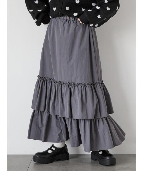 ehka sopo(エヘカソポ)の「シャカシャカティアードスカート(スカート・レディース・ブラック/グレー/カーキ・F)」の1枚目の写真