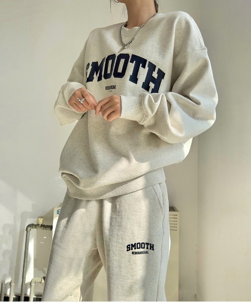 gossip！ロサンゼルス（ゴシップロサンゼルス）の「ビッグシルエットクルースウェット＆スウェットワイドパンツ  ルームウェア セットアップ 裏起毛（ルームウェア/パジャマ・レディース・グレー/ブラック・L/M/XL/XXL）」の4枚目の写真